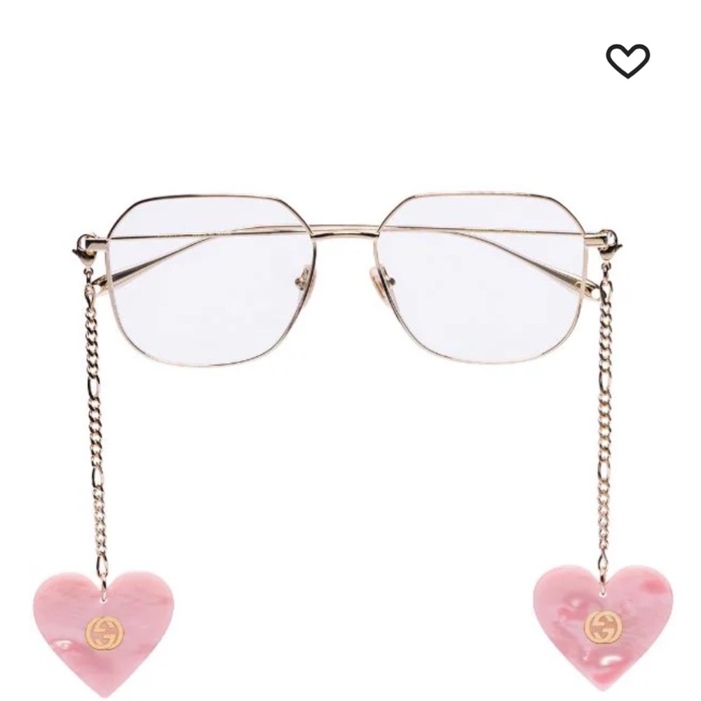 Only heart pendants, with clasps to attach to glasses or other things!